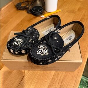 Black and white pony hair Manitoban loafers